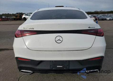 2024 Mercedes-Benz Glc Coupe 300 4Matic z USA, uszkodzony, nr VIN W1NKJ4HB7RF108976